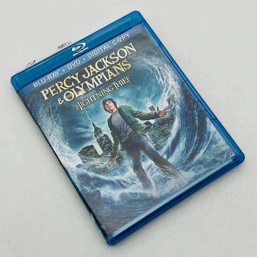 Percy Jackson & The Olympians The Lightning Thief Blu-ray DVD 3-Disc Set 2010